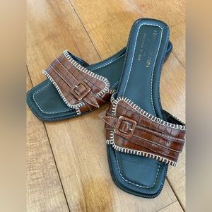 Donald J Pliner Sandals-Size 8. Pre owned.